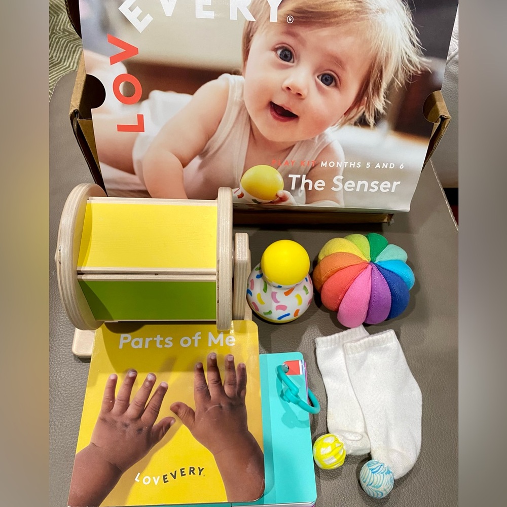 Lovevery The Senser Play Kit 5-6 Months Baby Toy Kit